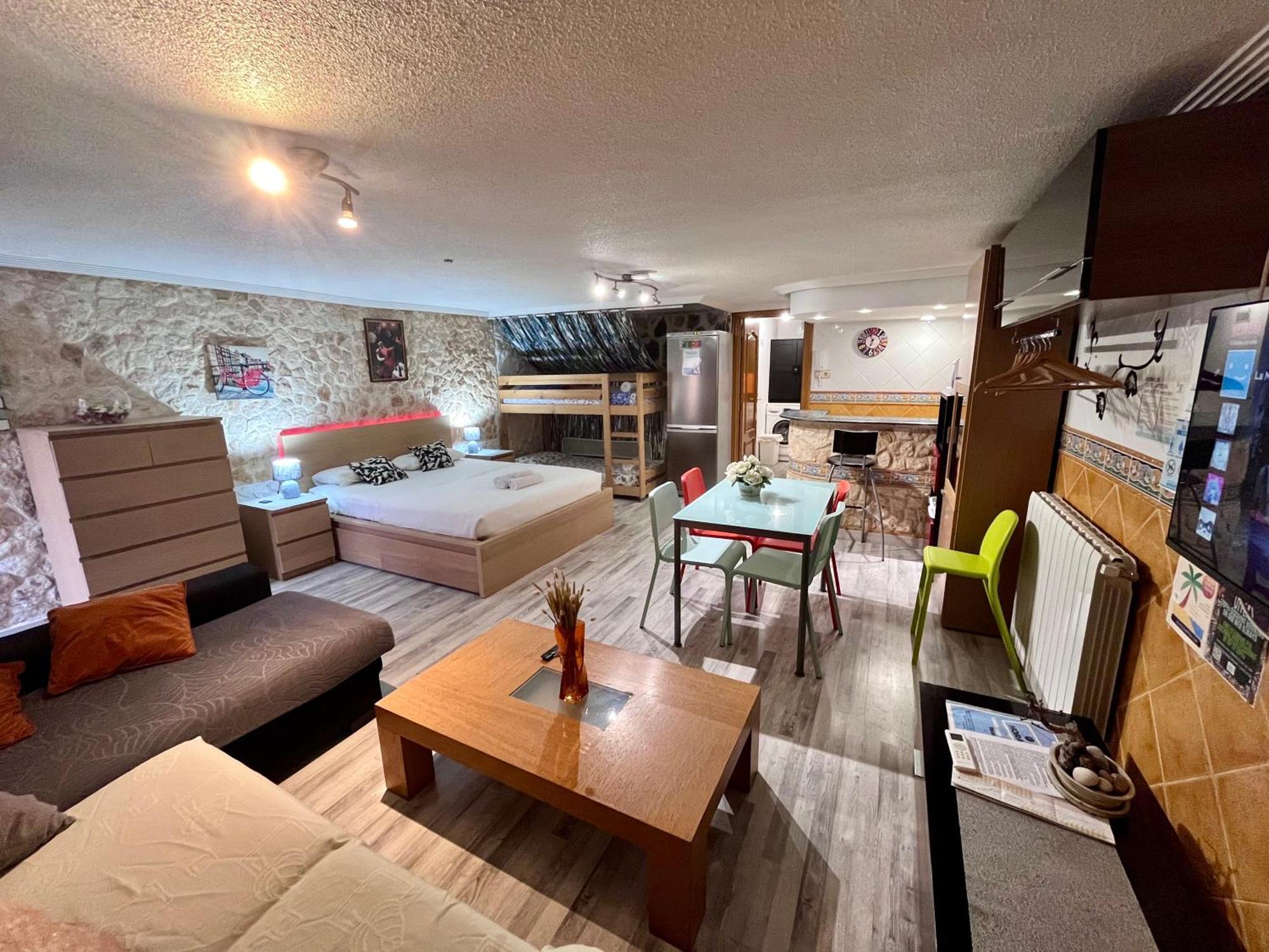 All In One Ground Floor With Terrace Next To Sea 坎佩略 外观 照片