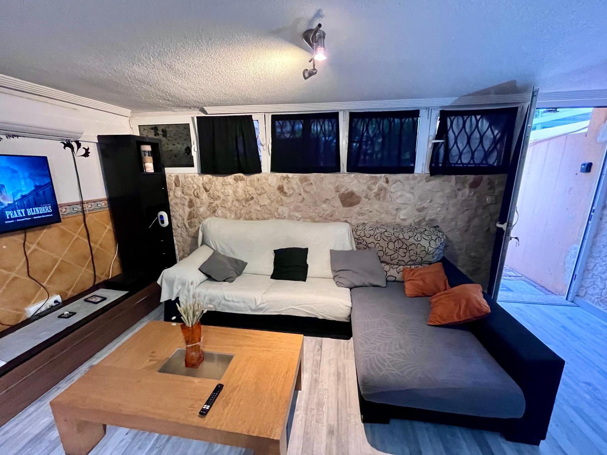 All In One Ground Floor With Terrace Next To Sea 坎佩略 外观 照片